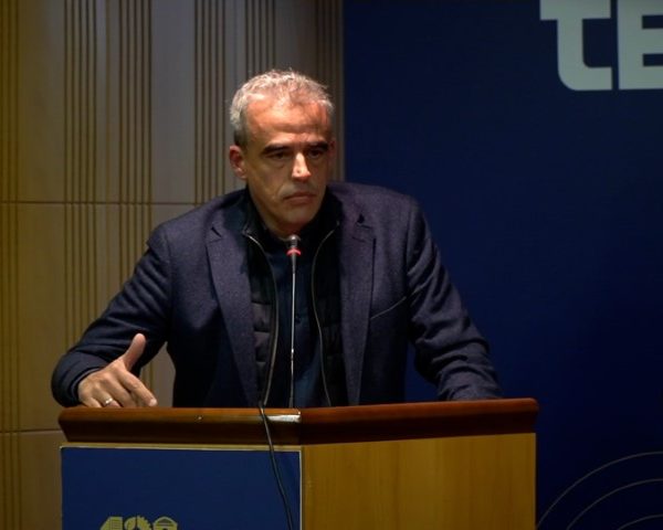 Program-20250212-153743.mp4.00_46_47_10.Still005